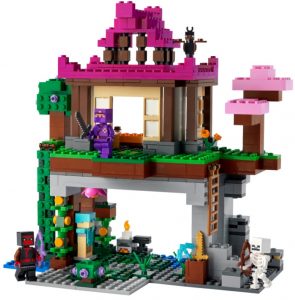 Lego De El Campo De Entrenamiento De Minecraft 21183