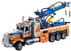 LEGO Technic Cami贸n remolcador de gran tonelaje 42128