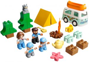 Lego De Aventura En La Autocaravana Familiar 10946 De Lego Duplo 2